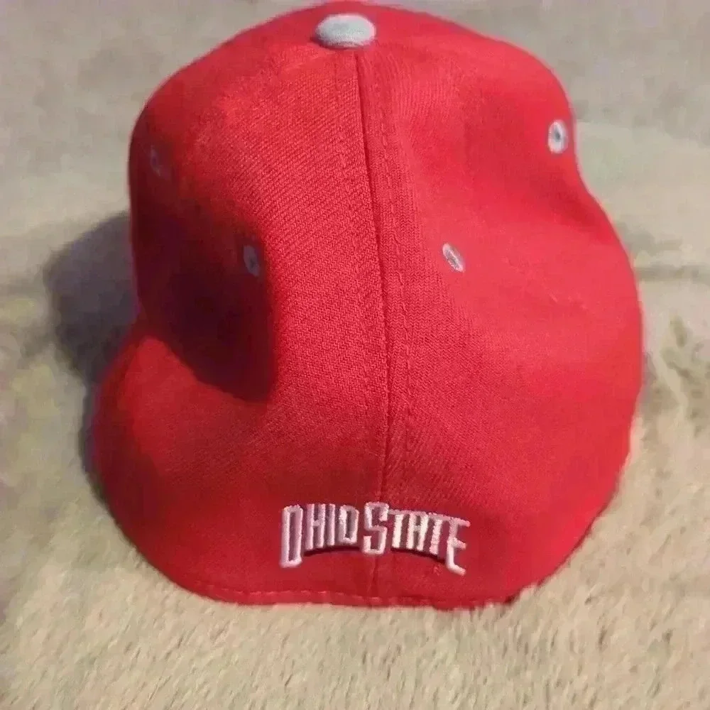 Colosseum Ohio State Buckeyes hat, size small-medium, red and white